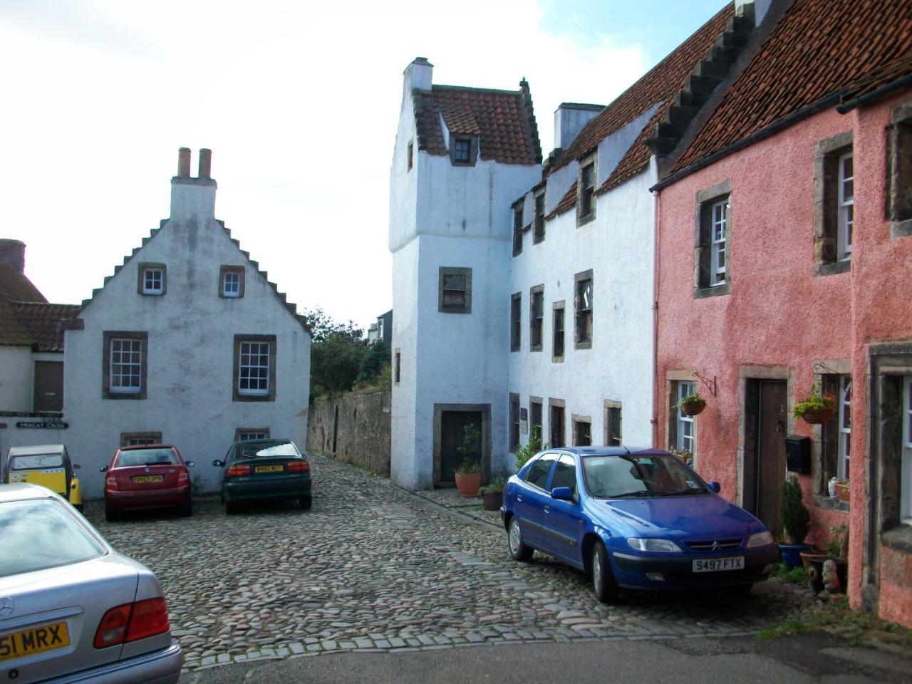 Carnegie Holiday Cottage Dunfermline Exteriör bild