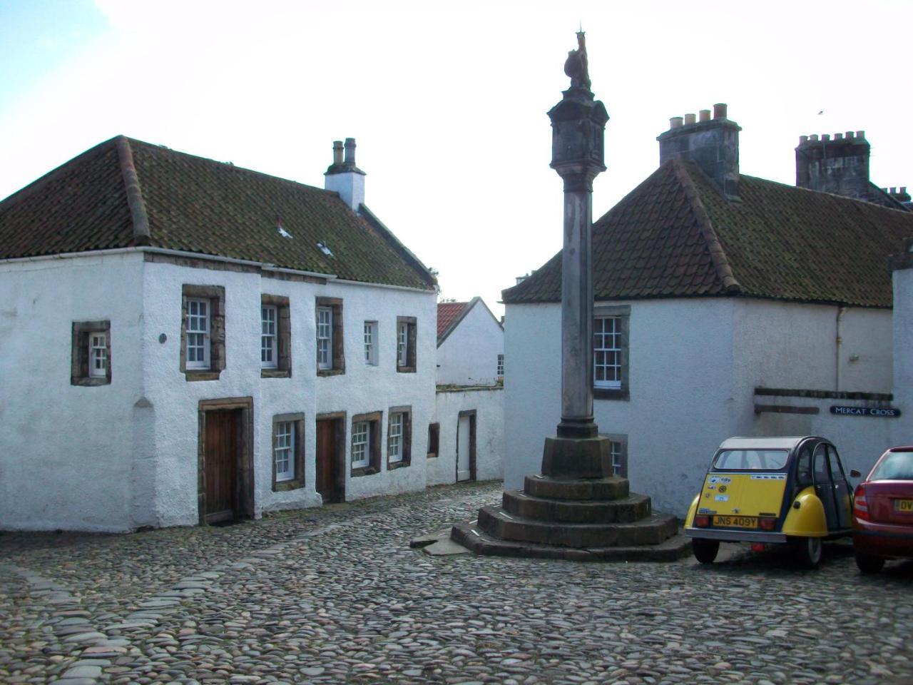 Carnegie Holiday Cottage Dunfermline Exteriör bild