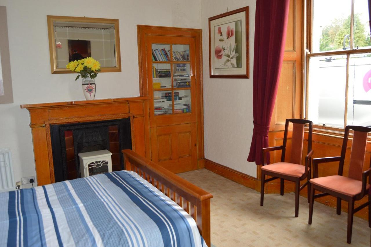 Carnegie Holiday Cottage Dunfermline Exteriör bild